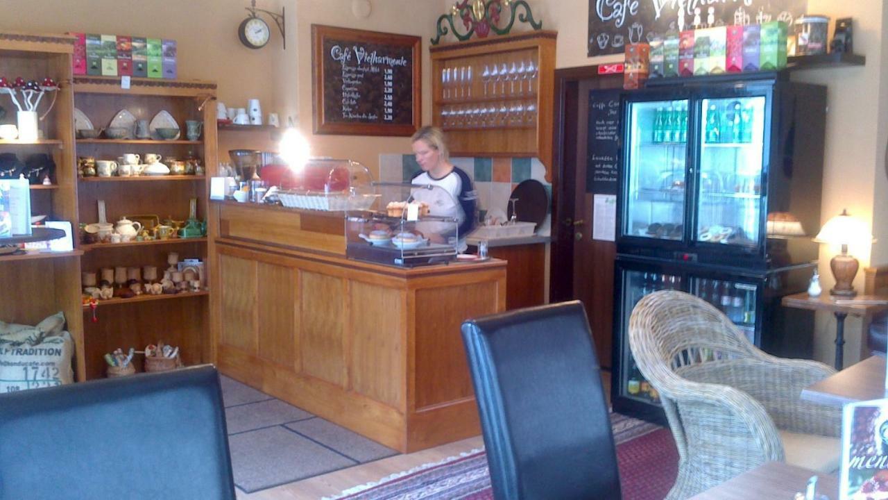 Cafe Vielharmonie Apart-Pension Maria Lankowitz エクステリア 写真